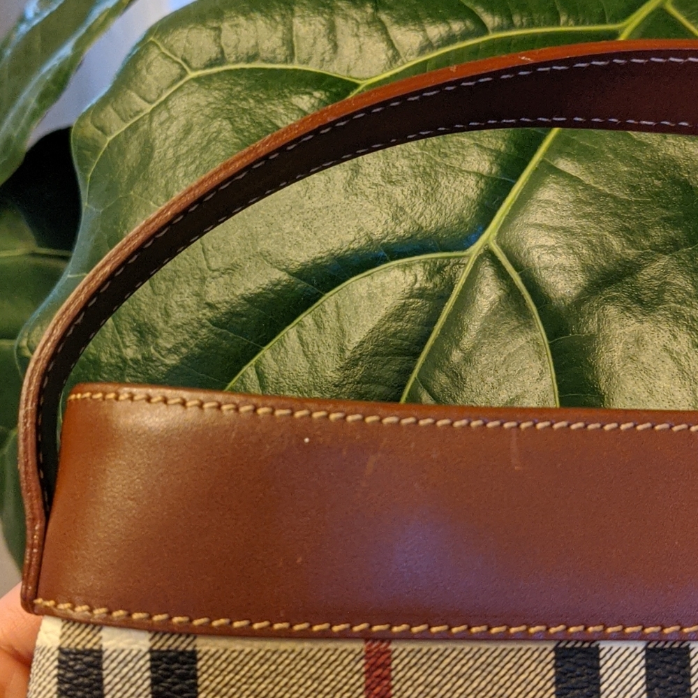 Burberry London leather trimmed Haymarket hobo - Picture 8 of 8